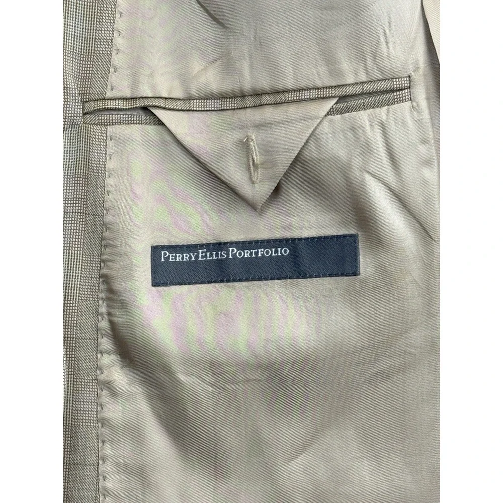 Perry Ellis Portfolio Men's 42S Sport Coat Two Button 100% Wool‎ Beige Plaid